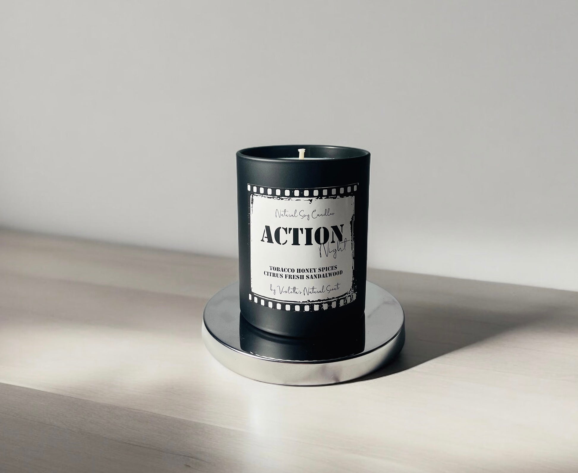 Soy Wax Scented Candle, Dark Honey & Tobacco, Home Fragrance, 35h burning , Movie Night , Black matt candle
