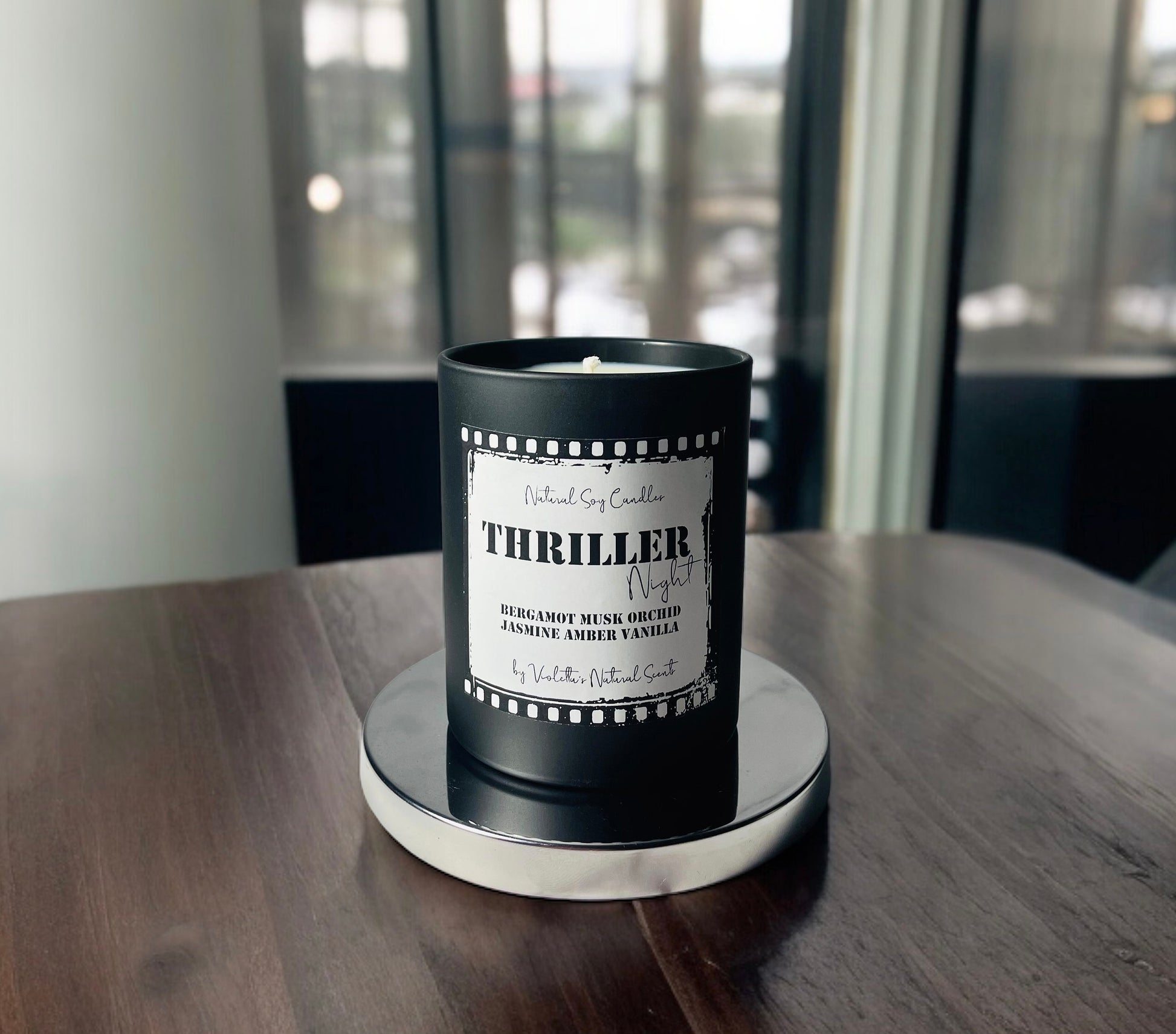 Soy Wax Scented Candles, Bergamot-Vanilla-Amber , Home Fragrance, 35h burning, Movie Night, Soy Candles, Black matt candle